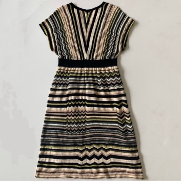 Missoni V-neck Empire Waist Dress in Green Cream and Black Vintage - Picture 3 of 9